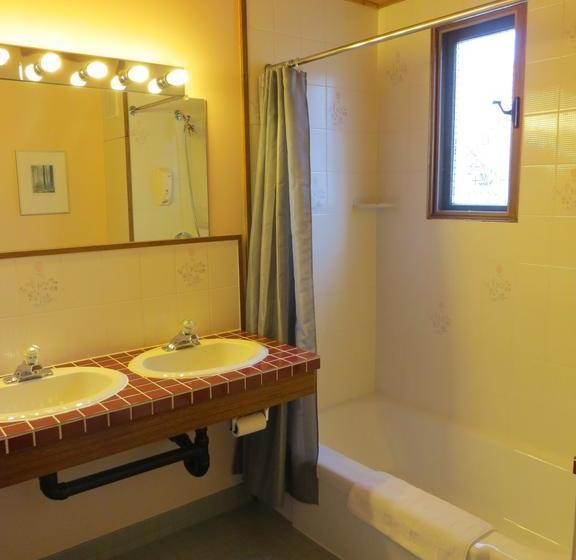 At Wits End B&b | Banff | Alberta | Canada 17