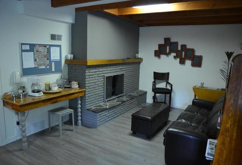 At Wits End B&b | Banff | Alberta | Canada 5