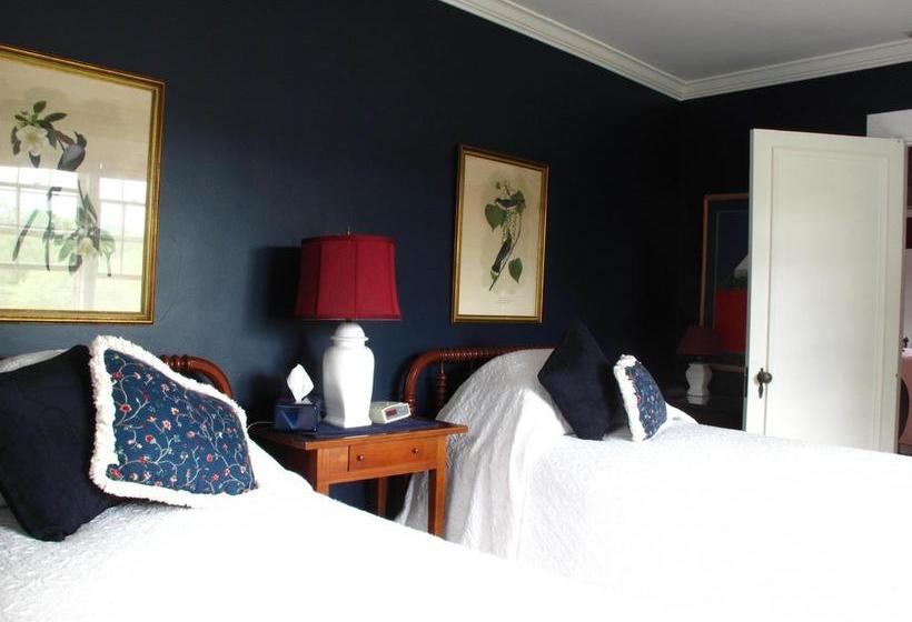 Hotel Newhaven On The River | Stratford | Ontario | Canada 10