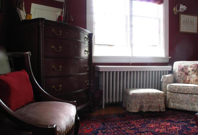 Hotel Newhaven On The River | Stratford | Ontario | Canada 15