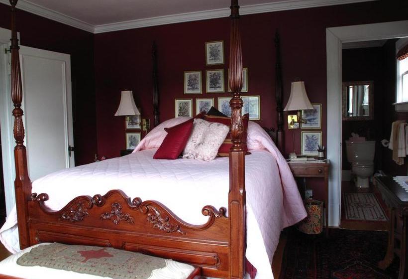 Hotel Newhaven On The River | Stratford | Ontario | Canada 16