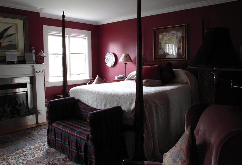 Hotel Newhaven On The River | Stratford | Ontario | Canada 18