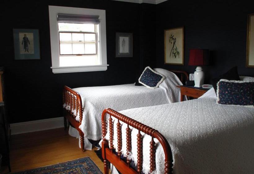 Hotel Newhaven On The River | Stratford | Ontario | Canada 9