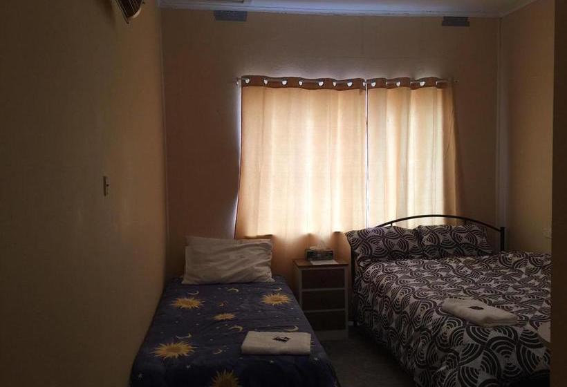 Jade Palace Chinese Restaurant Motel | Cooma | New South Wales | Australia 14