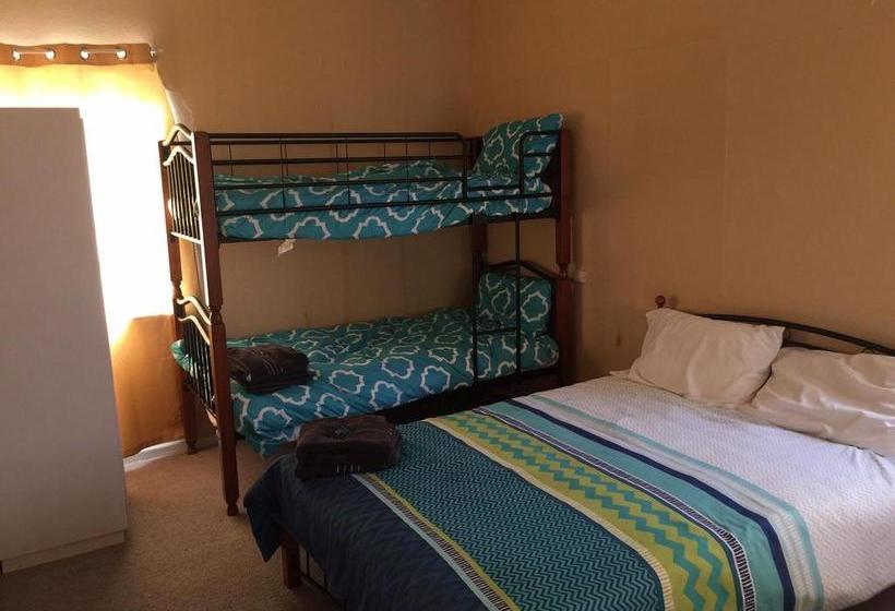 Jade Palace Chinese Restaurant Motel | Cooma | New South Wales | Australia 7