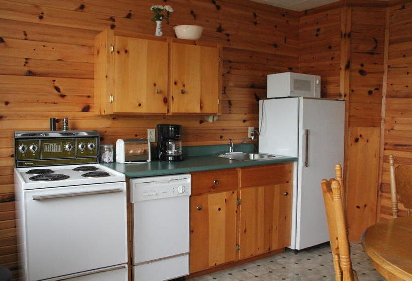 Hotel Chalets Grand Pre | North Rustico | Prince Edward Island | Canada 19