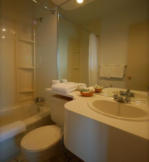 Motel Les Trois Soeurs | Perce | Quebec | Canada 12