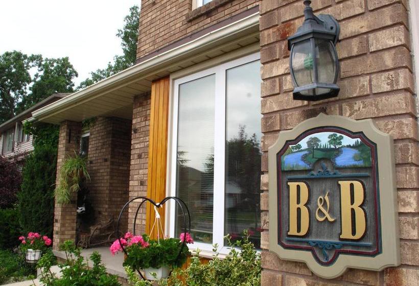 Twin Lakes Retreat Bed And Breakfast | Sarnia | Ontario | Canada 1