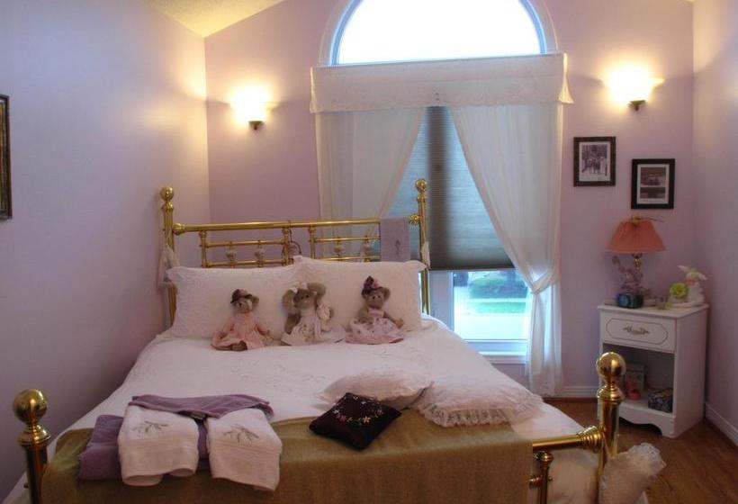 Twin Lakes Retreat Bed And Breakfast | Sarnia | Ontario | Canada 18