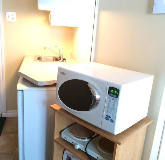 Motel Central | Sainte Anne de Beaupre | Quebec | Canada 14