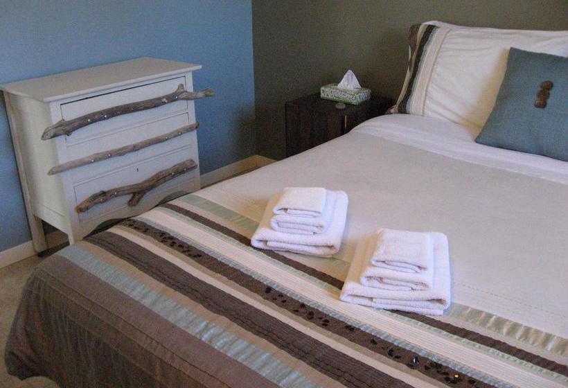 Bed and Breakfast Gîte Du Goeland | Tadoussac | Quebec | Canada 3