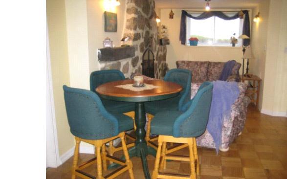 Bed and Breakfast Gîte Au Fil Des Saisons | Saguenay | Québec | Hôtels au Canada 10