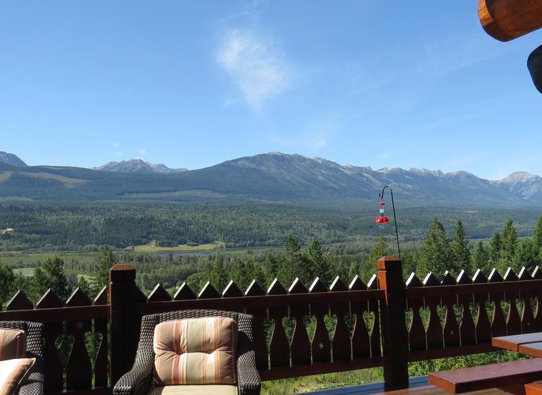 Bed and Breakfast Tschurtschenthaler Lodge | Golden | British Columbia | Canada 15