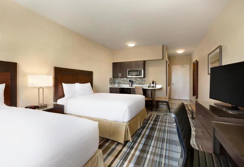 Hotel Days Inn & Suites Airdrie | Airdrie | Alberta | Canada 3