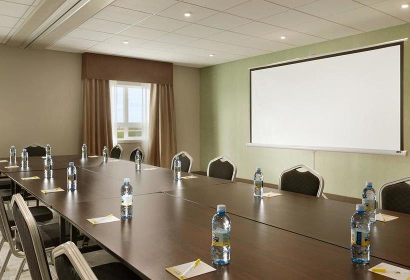 Hotel Days Inn & Suites Airdrie | Airdrie | Alberta | Canada 5