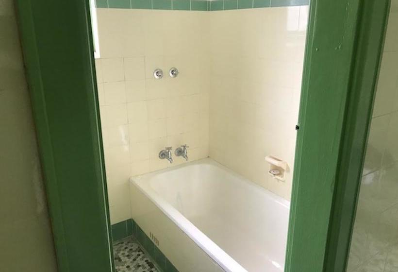 Lakes & Ocean Hotel | Forster | New South Wales | Australia 14