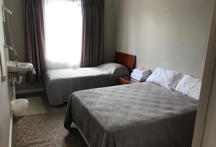 Lakes & Ocean Hotel | Forster | New South Wales | Australia 20