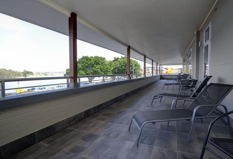 Lakes & Ocean Hotel | Forster | New South Wales | Australia 9