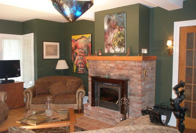 Bed and Breakfast Bed&Breakfast Ô Bois Dormant | Magog | Quebec | Canada 4