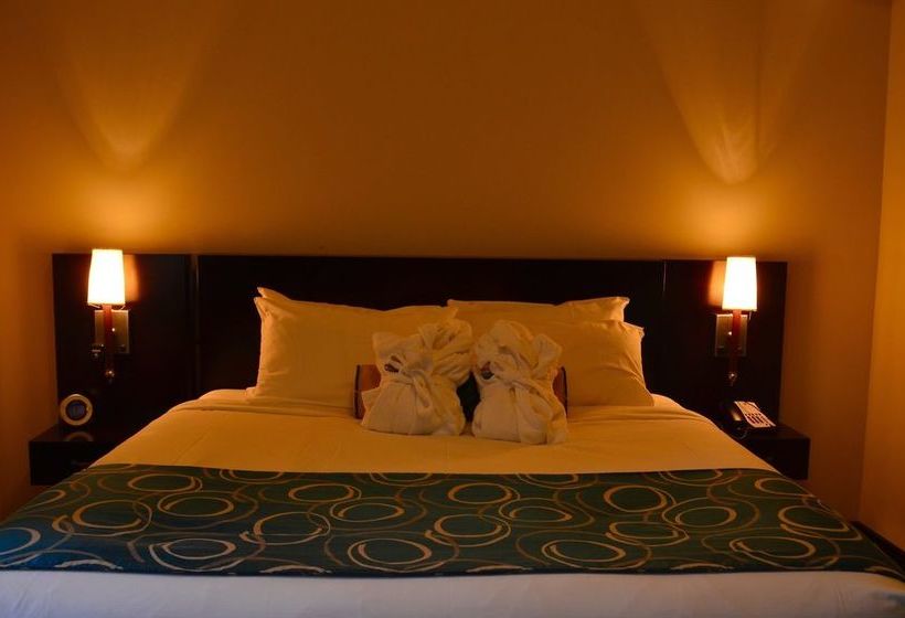 Hotel Paradise Resort Club | Canmore | Alberta | Canada 1