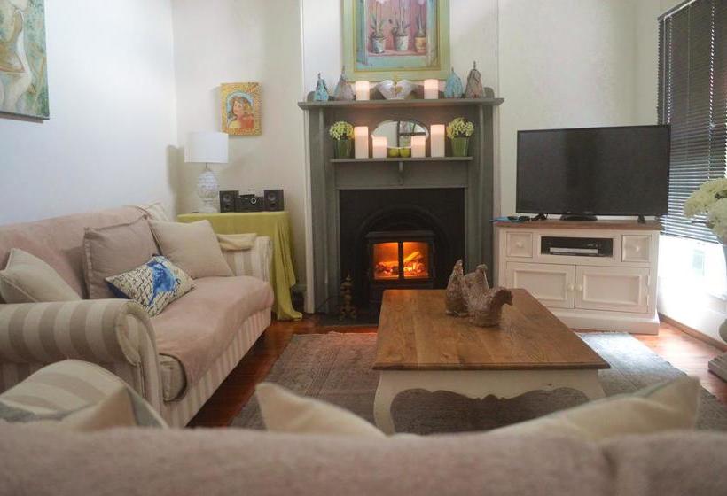 Westbury Cottage | Adelaide | South Australia | Australia 12