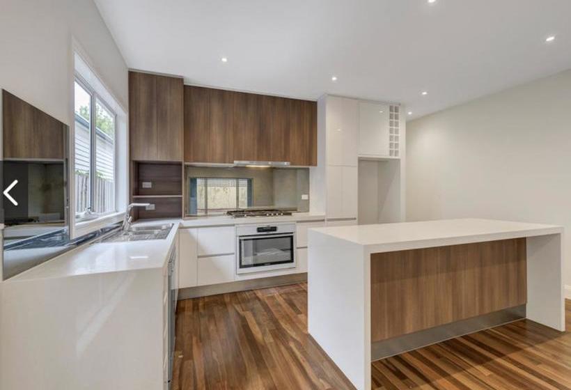 Inn Melbourne Guest House | Melbourne | Victoria | Australia 11