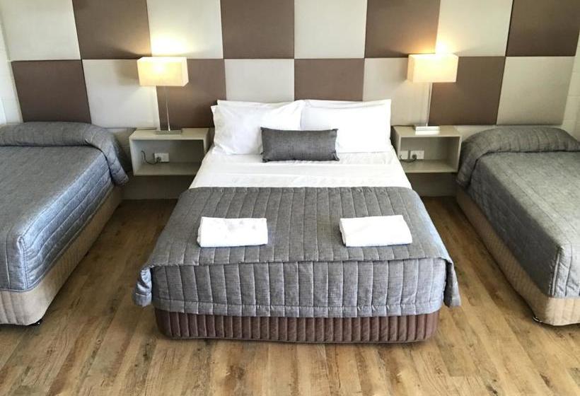 Yongala Lodge by The Strand | Townsville | Queensland | Australia 5