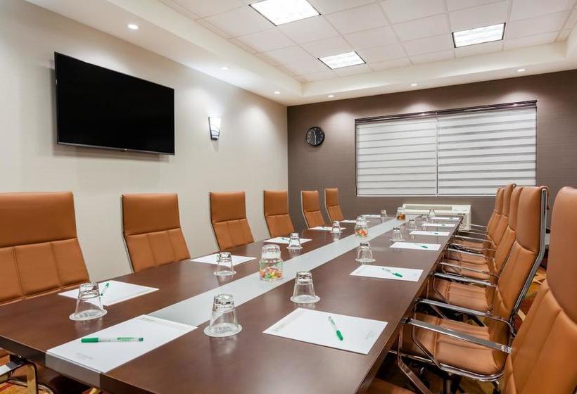 Hotel Wyndham Garden Edmonton Airport | Leduc | Alberta | Canada 1