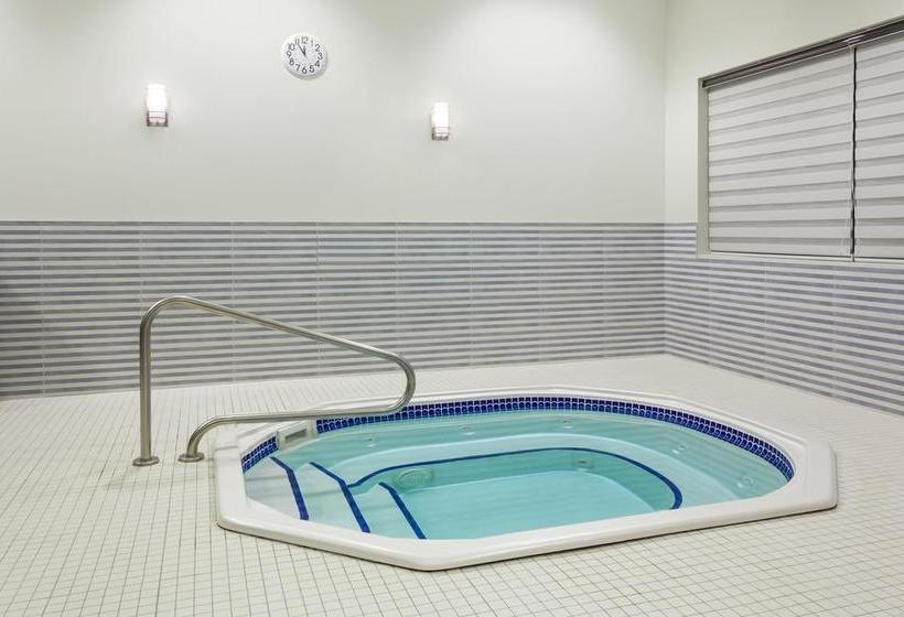 Hotel Wyndham Garden Edmonton Airport | Leduc | Alberta | Canada 3