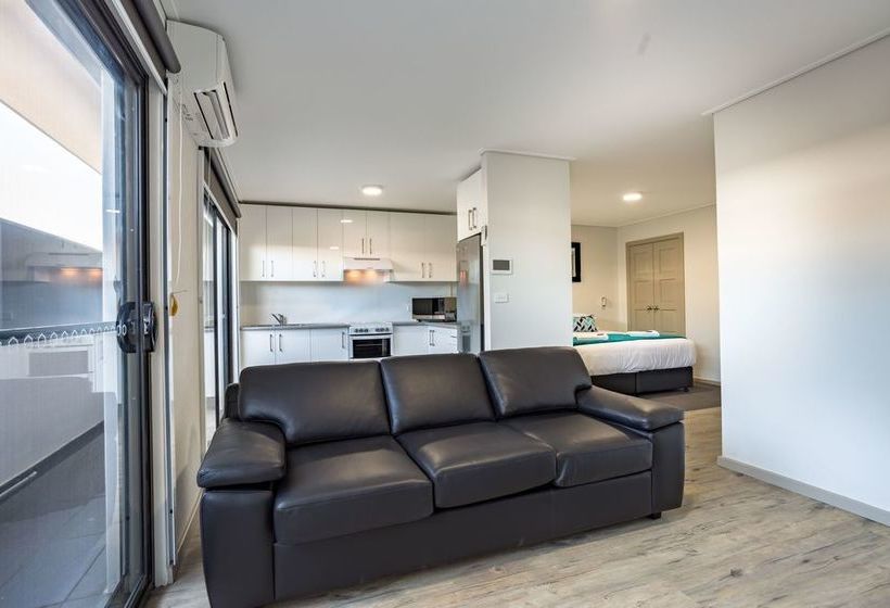 Hamilton On Beaumont | Newcastle | New South Wales | Australia 1