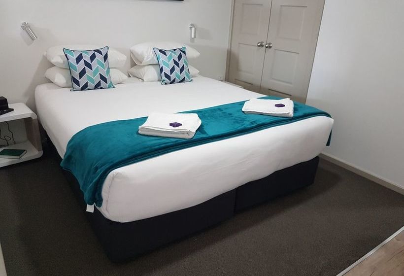 Hamilton On Beaumont | Newcastle | New South Wales | Australia 9