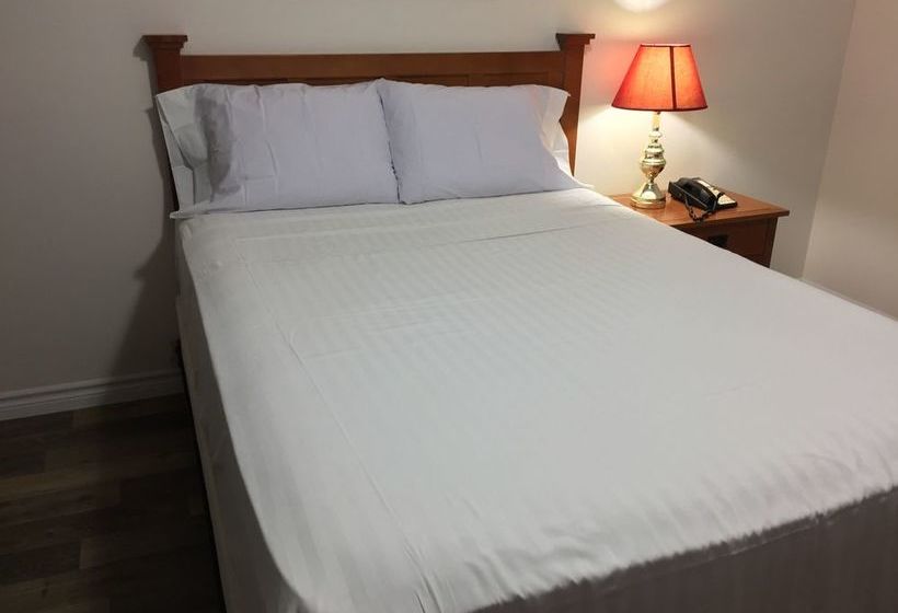 Mariner Motel | Woodstock | Ontario | Canada 3