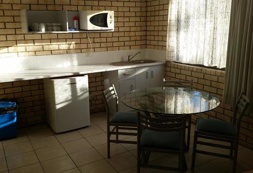 Ocean Parade Motel | Coffs Harbour | New South Wales | Australia 12