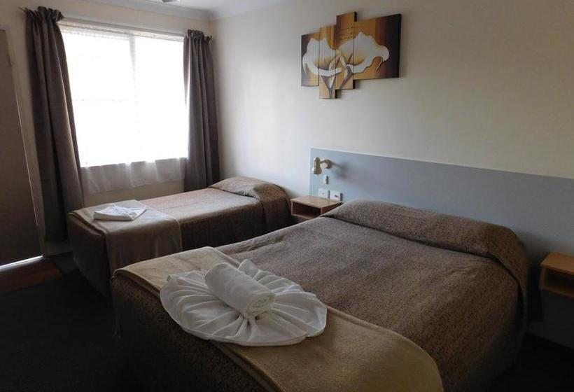 Ocean Parade Motel | Coffs Harbour | New South Wales | Australia 18