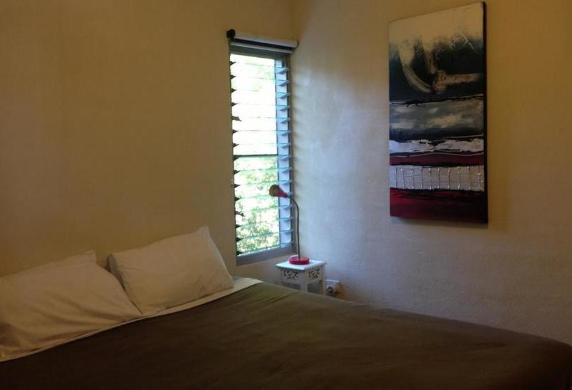 Hostel Noosa Flashpackers | Sunshine Beach | Queensland | Australia 12