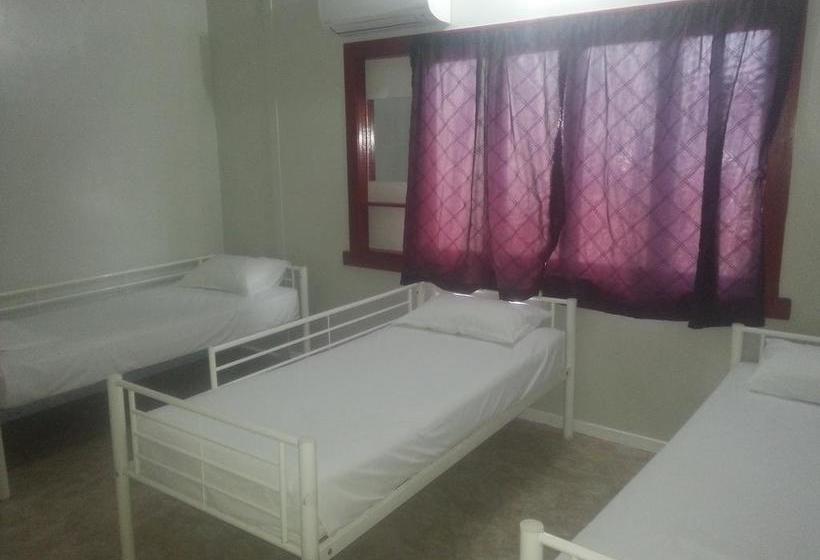 Asylum Cairns Backpackers Hostel | Cairns | Queensland | Australia 10