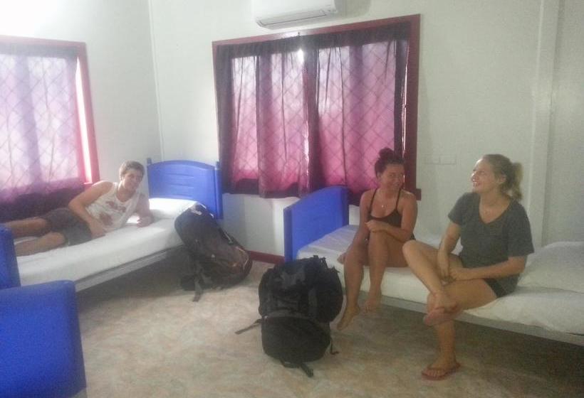 Asylum Cairns Backpackers Hostel | Cairns | Queensland | Australia 18