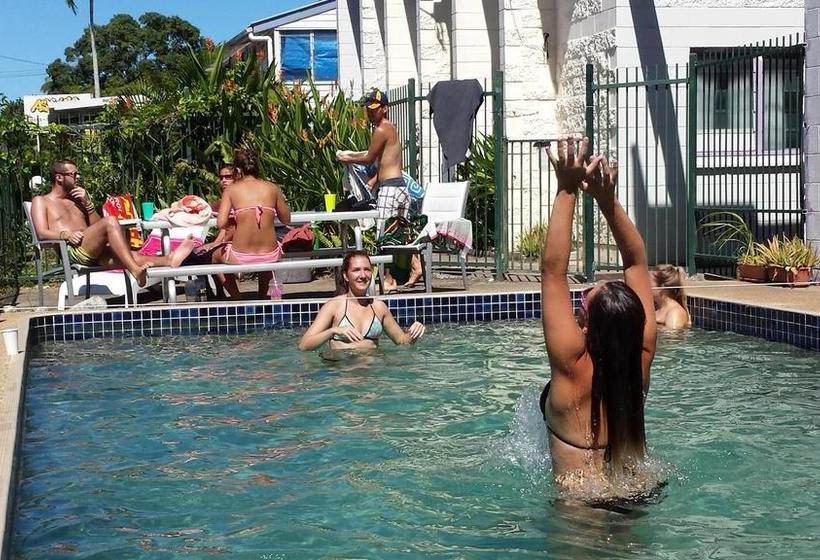 Asylum Cairns Backpackers Hostel | Cairns | Queensland | Australia 7
