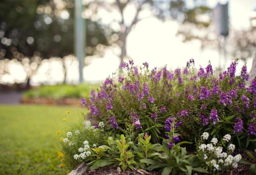 Shelly Beach Motel | Hervey Bay | Queensland | Australia 5