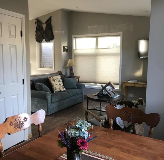 Banff?s Original Cowboy Bed And Breakfast | Banff | Alberta | Canada 12