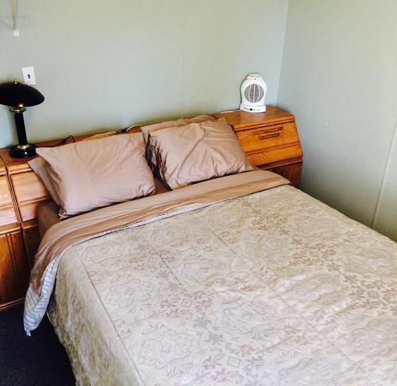 Hotel Legendary King Edward | Pincher Creek | Alberta | Canada 10