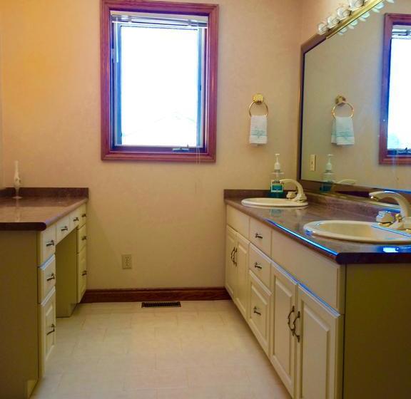 Bed and Breakfast 6820luxurybnb | Niagara Falls | Ontario | Canada 17