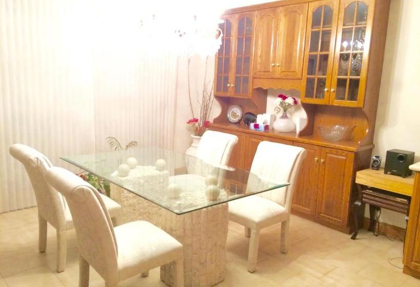 Bed and Breakfast 6820luxurybnb | Niagara Falls | Ontario | Canada 9