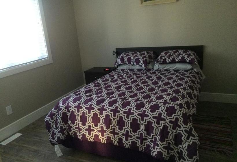 Bed and Breakfast Froese Seeds Suite | Saskatoon | Saskatchewan | Canada 6