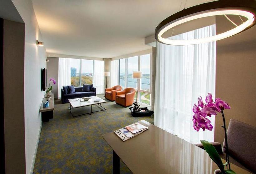 X Toronto By Library Hotel Collection | Toronto | Ontario | Canada 2