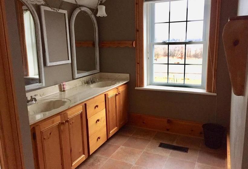 Bed and Breakfast Bed Yoga Breakfast | Campbellford | Ontario | Canada 2