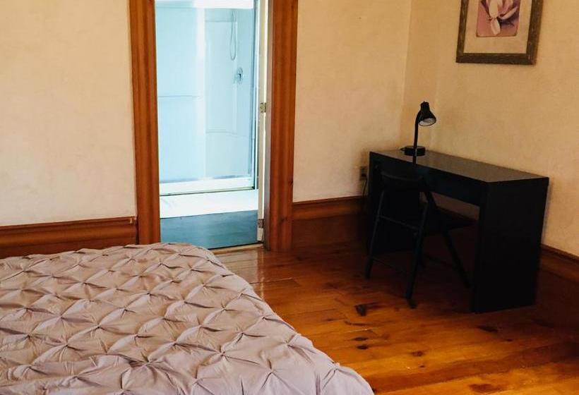 Bed and Breakfast Bed Yoga Breakfast | Campbellford | Ontario | Canada 3