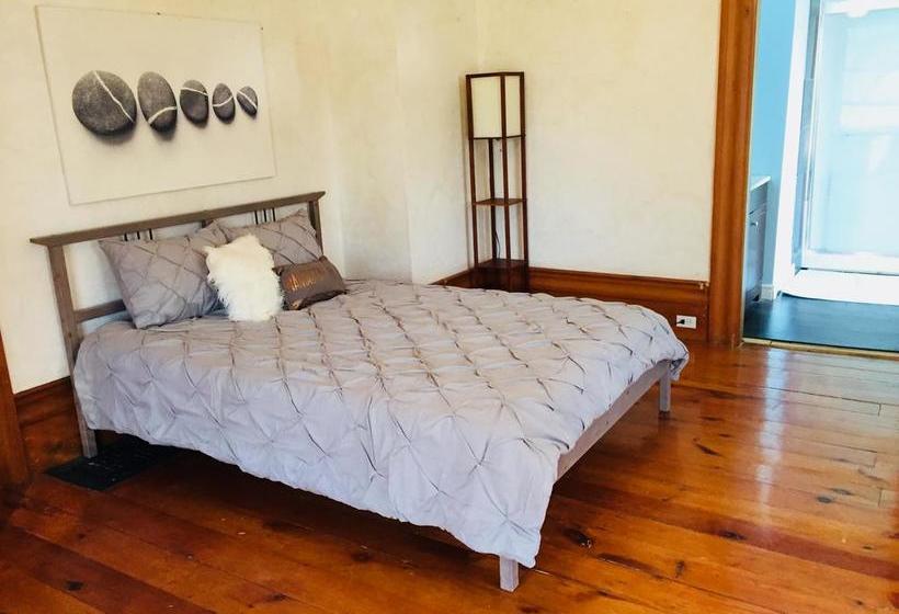 Bed and Breakfast Bed Yoga Breakfast | Campbellford | Ontario | Canada 4