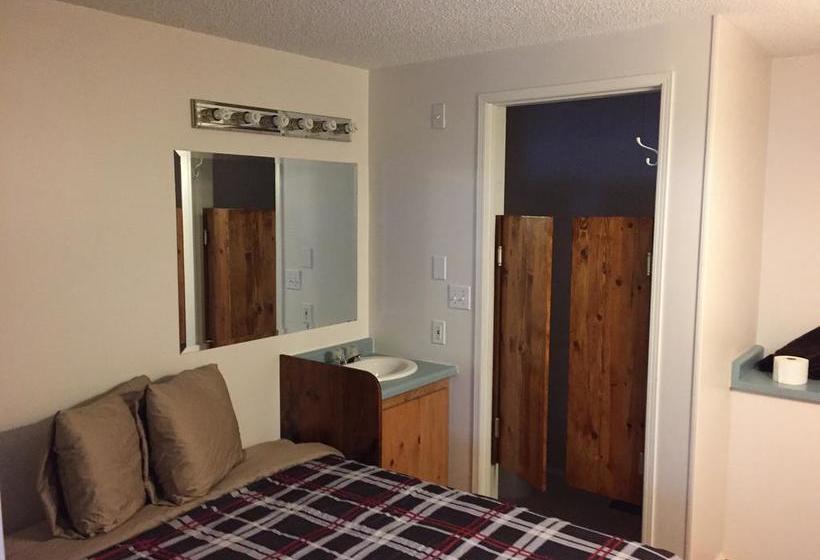 Bed and Breakfast Bob Turner Enterprises | Yellowknife | Northwest Territories | Canada 2