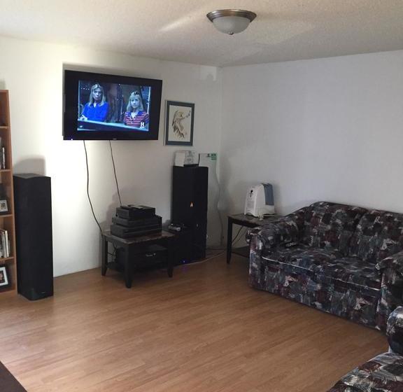 Bed and Breakfast Bob Turner Enterprises | Yellowknife | Northwest Territories | Canada 7